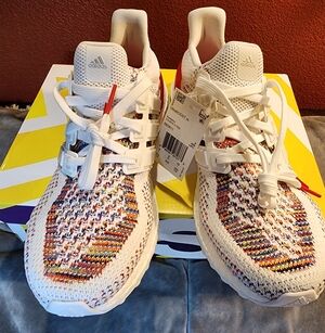 Men's Ultra Boost Running Shoes - Size 8.5